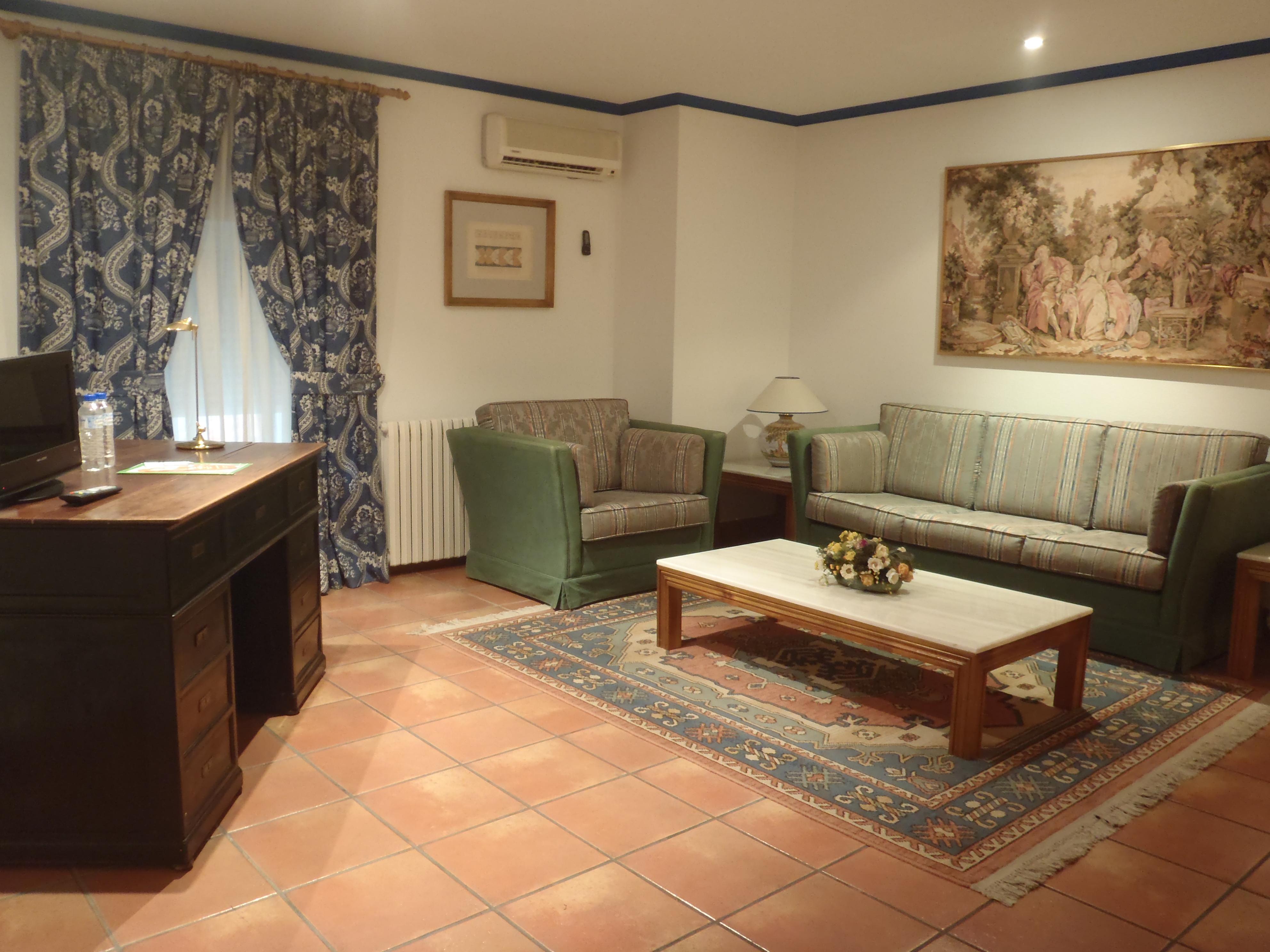 Hotel Hospederia El Convento ميراندا دي إيبرو المظهر الخارجي الصورة